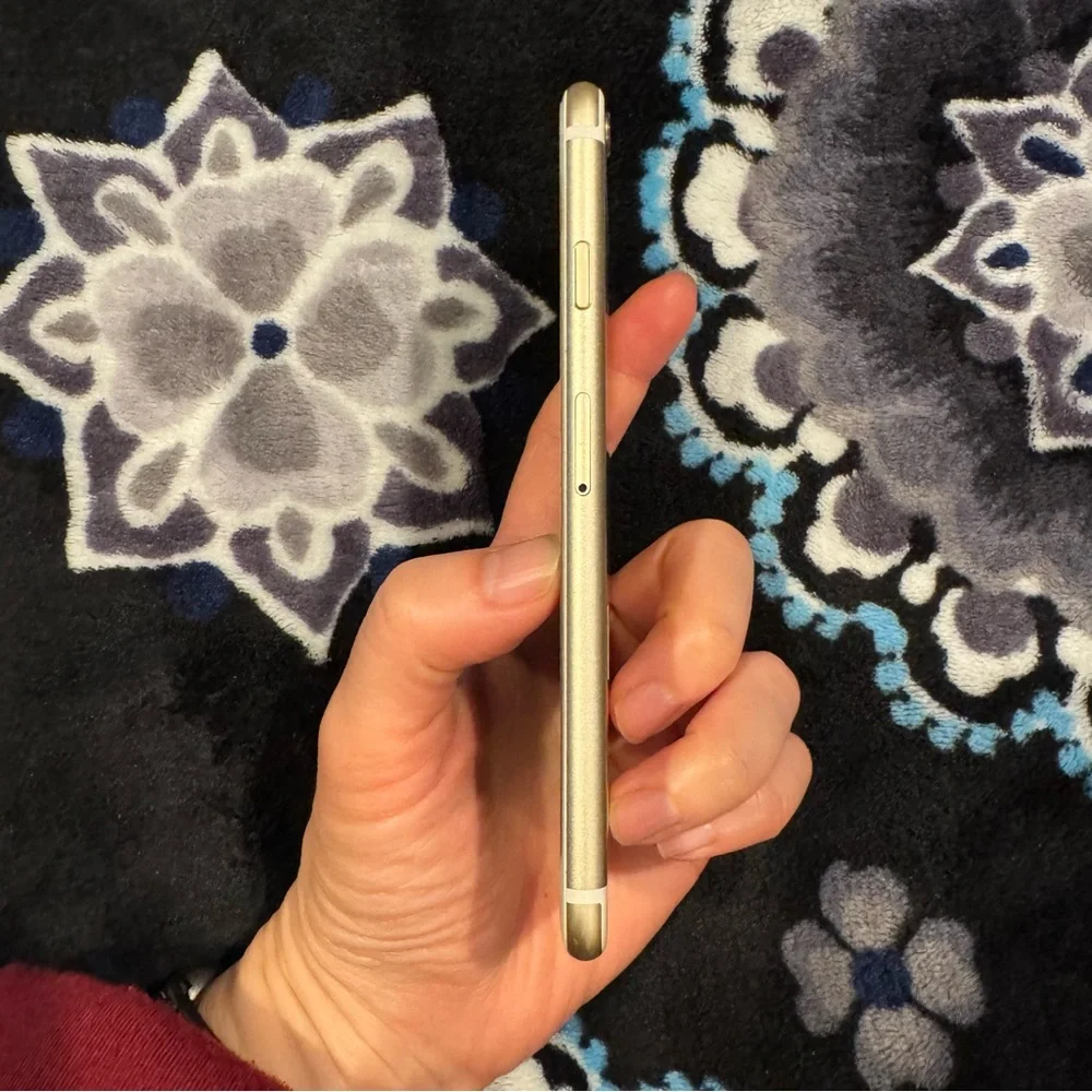 iPhone 6 Gold 16 GB